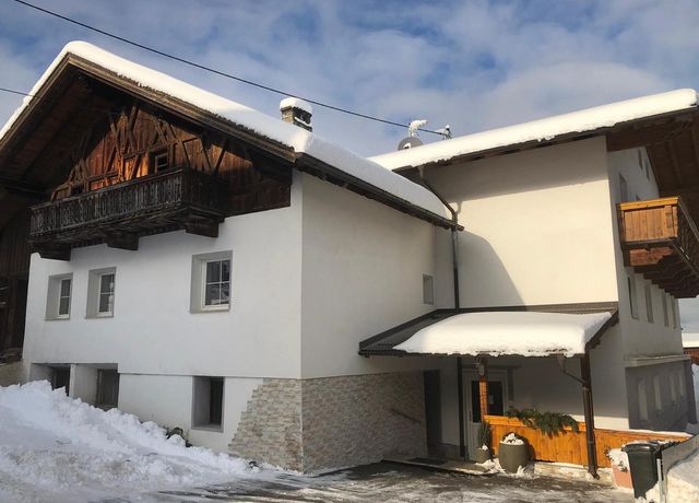 Landhaus-Winter.jpg