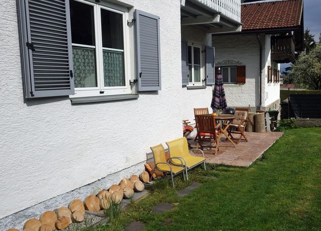 Ferienwohnung-Moritzen-Garten-mit-Sonnenterrasse.jpg