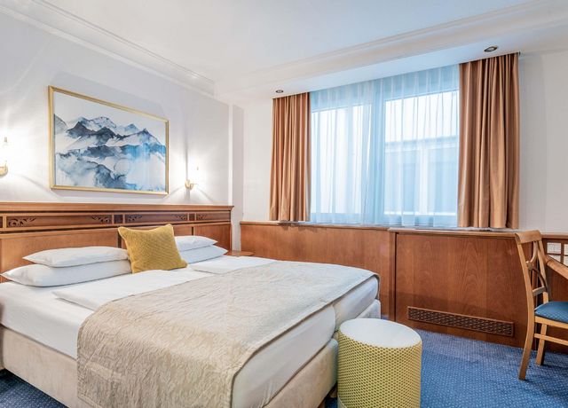 Doppelzimmer-Classic.jpg