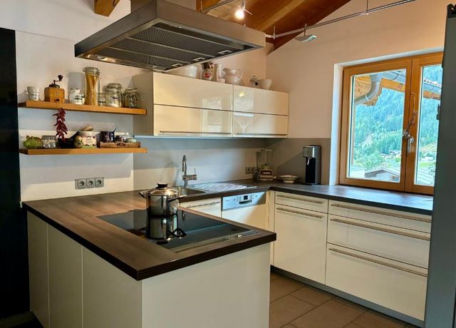 Ferienhaus-Sellraintal-Kueche.jpg