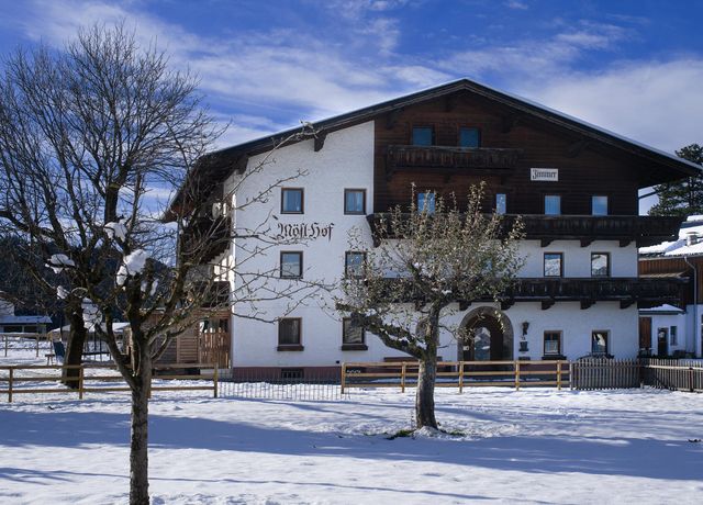 Moeslhof-im-Winter.jpg