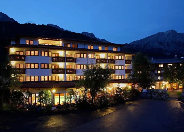 Hotel-Traube.jpg