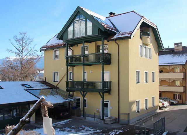 Riedz-Apartments-Winter.jpg