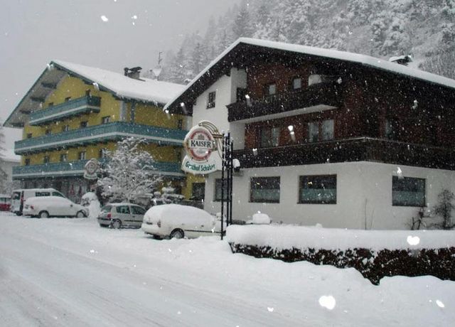 Gasthof-Schaber-im-Winter.jpg
