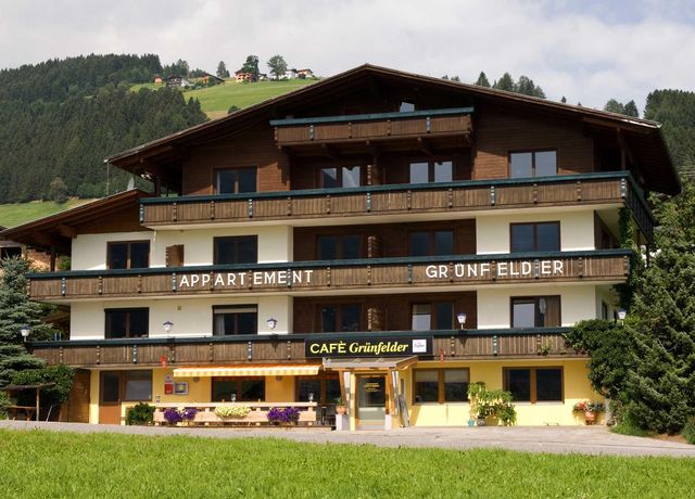 Appartement-Gruenfelder-Sommer.jpg
