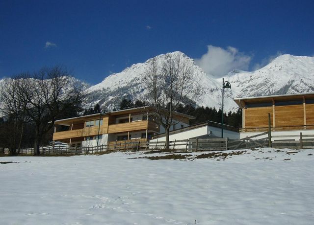 Gaestehaus-Karlhof-Winter.jpg