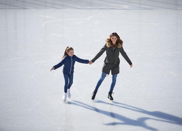 Eislaufen-in-Zirl.jpg