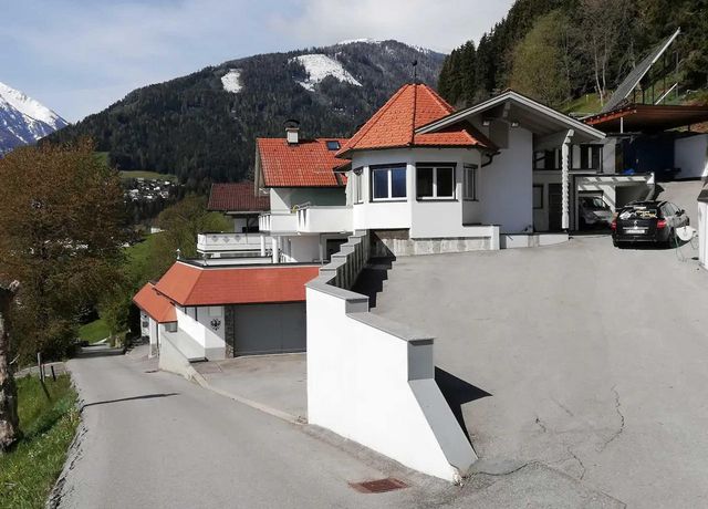 Haus-Spiegl-Marco-Sommer.jpg