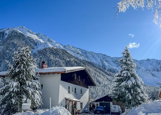 Alpine-Apartments.jpg