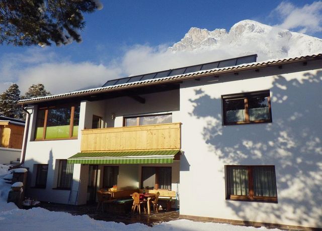Haus-Thomas-im-Winter.jpg