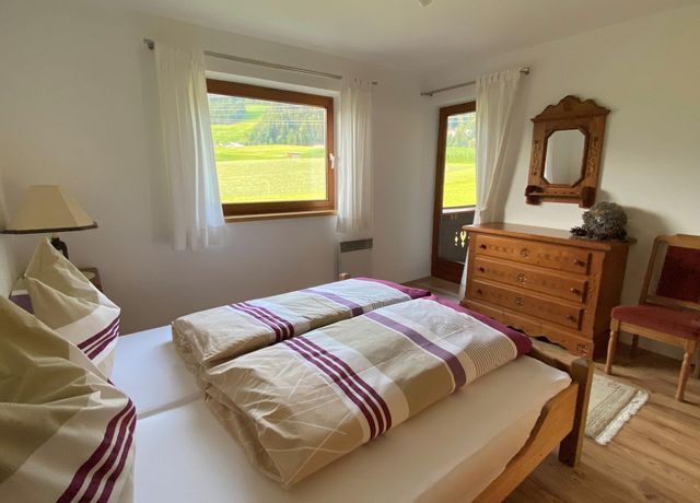 FW-Pienz-Doppelbettzimmer.jpg