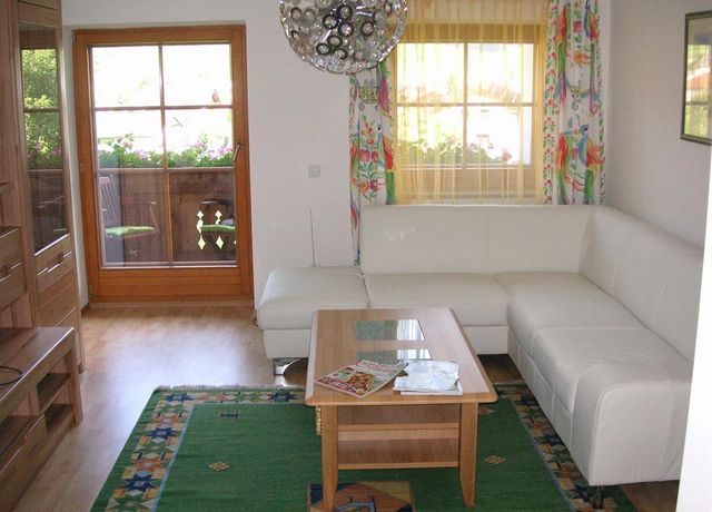 Wohnzimmer.jpg
