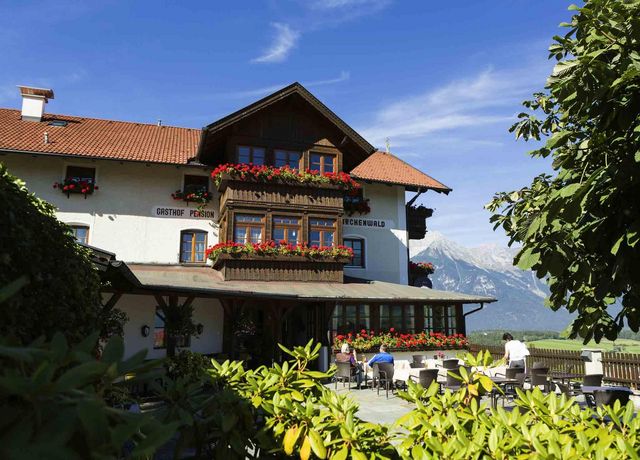 Gasthof-Laerchenwald-im-Sommer.jpg