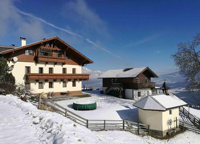 Nockhof-Winteransicht.jpg