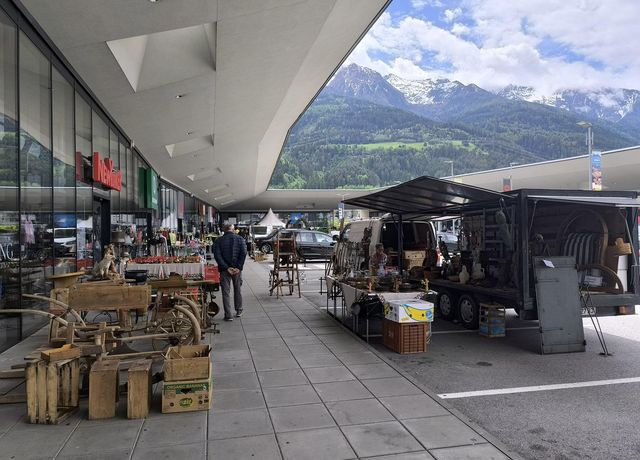 Flohmarkt2.jpg