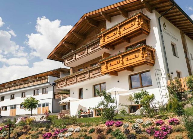 Edenhauserhof-Sommer.jpg