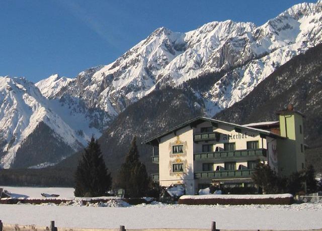 Adlerhof-Winter.jpg