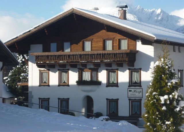 Haus-Hosp-Winter.jpg