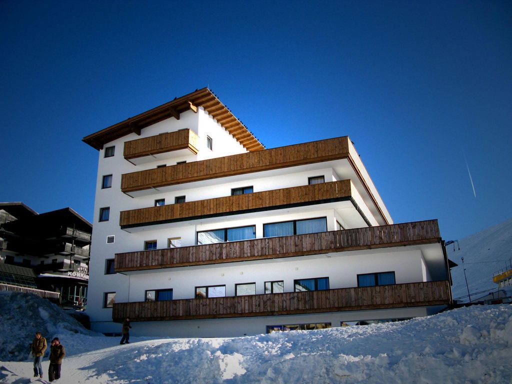Hotel Tyrol