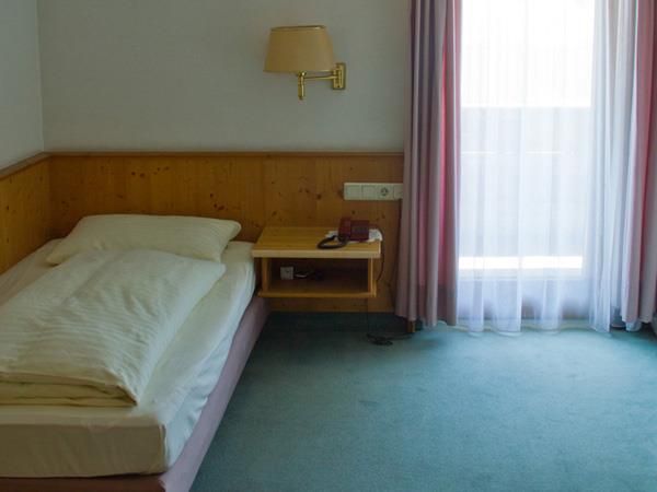 Hotel-Munde-Bsp-Einzelzimmer.jpg