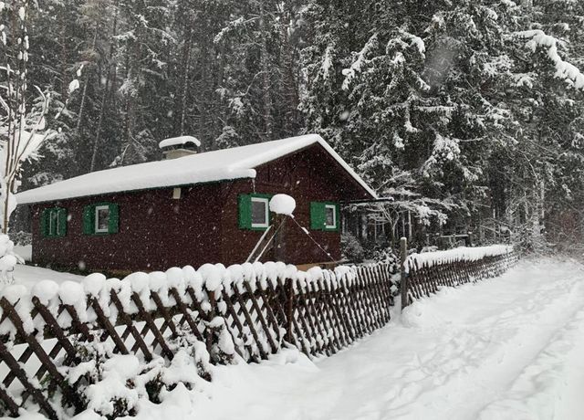 Aussenansicht-Winter.jpg