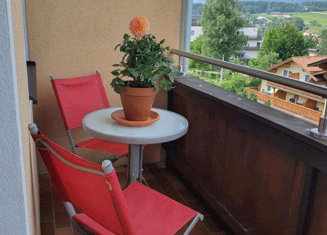 Ferienwohnung-Sophia-Mutters-Balkon.jpg