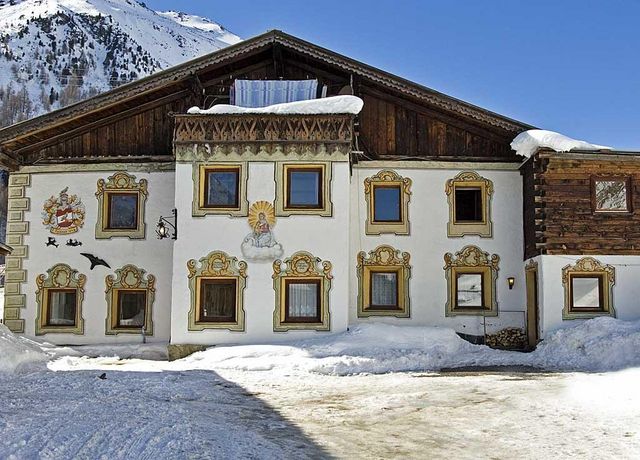 Haus-Winter.jpg