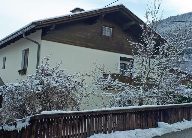 Haus-Zenleser-Winter.jpg