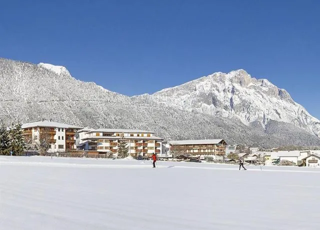Hotel-Traube-im-Winter.jpg