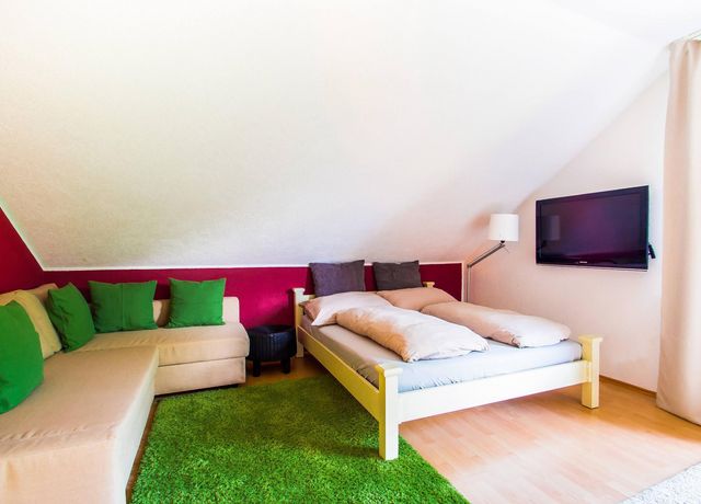 Doppelzimmer-mit-Flatscreen.jpg