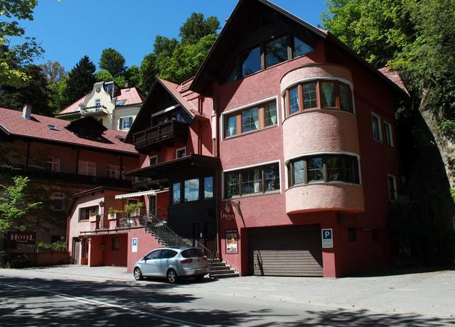 Hotel-Heimgartl-Sommer.jpg