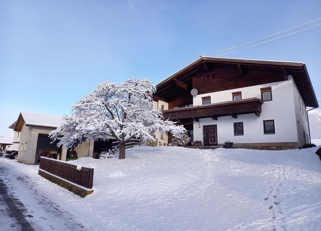 Haus-Schmied-Winter.jpg