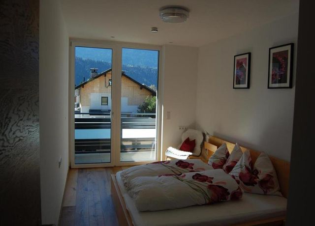 Schlafzimmer-mit-Ausblick.jpg