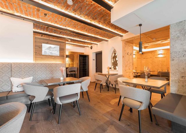 Kasperhof-cafe.jpg