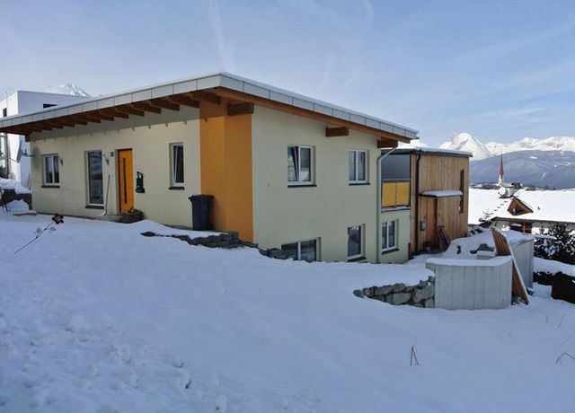 Haus-Sam-Winter.jpg