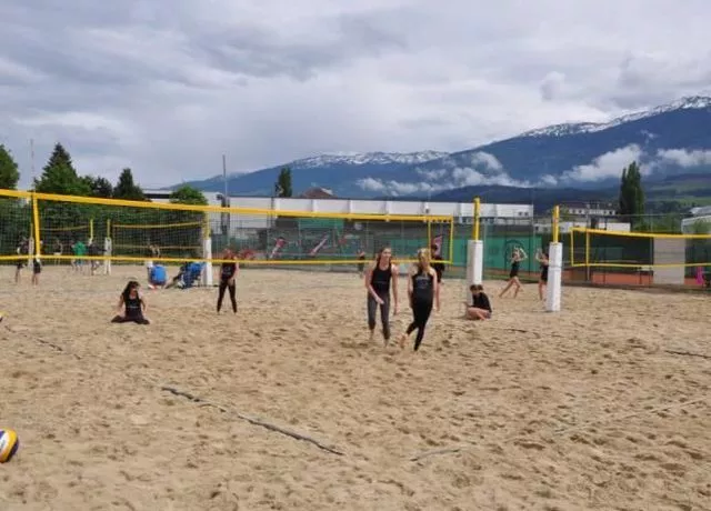 Beachvolleyball.jpg