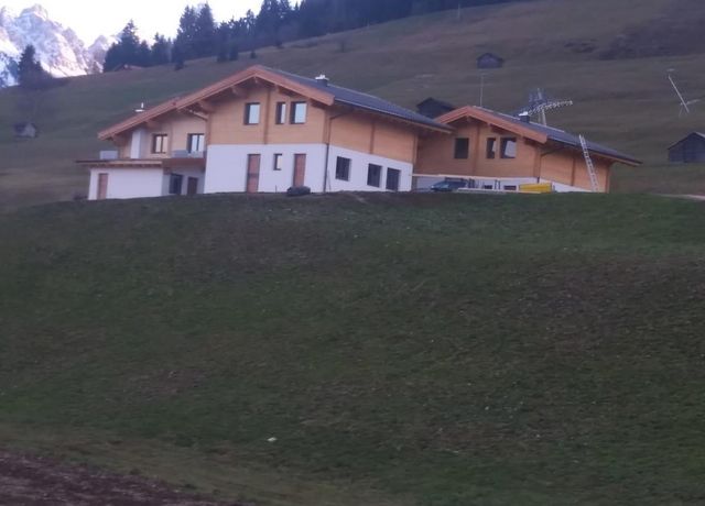 Hofchalet-Sommer.jpg