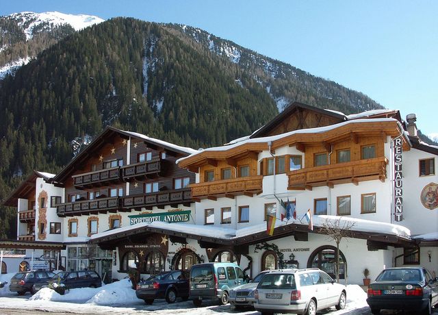 Antonie-Winter.jpg