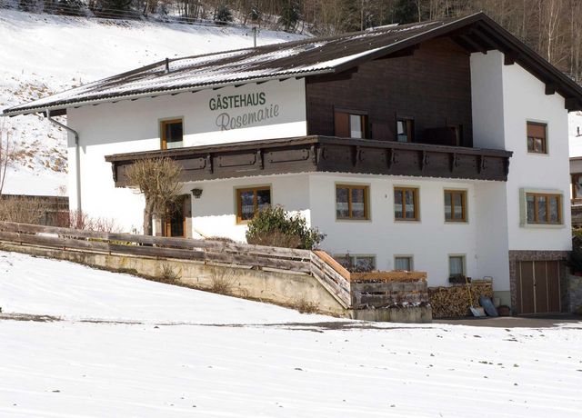 Gaestehaus-Rofner-Winter.jpg