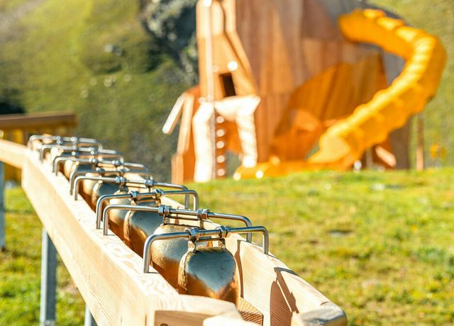 Kueh-Spielplatz-2.jpg