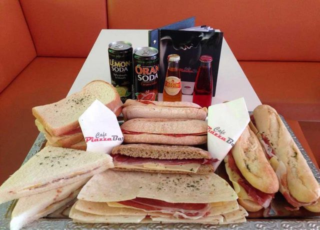 Piazza-Bar.jpg
