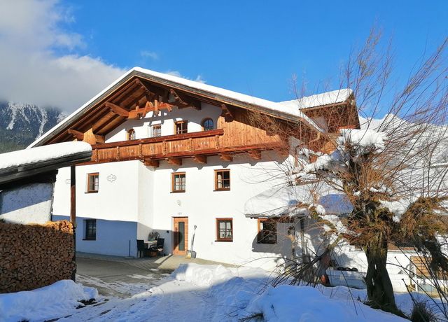Haus-Winter.jpg