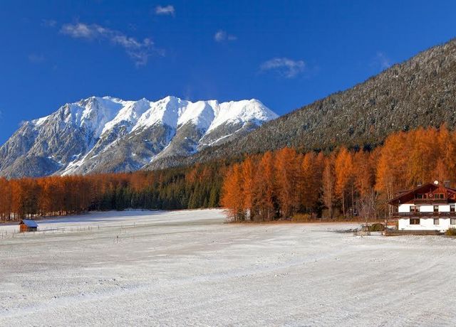 kristallblauer-Wintertag-am-tztalerhof.jpg