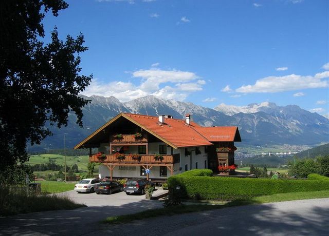 Gasthof-Laerchenwald-Sommer.jpg