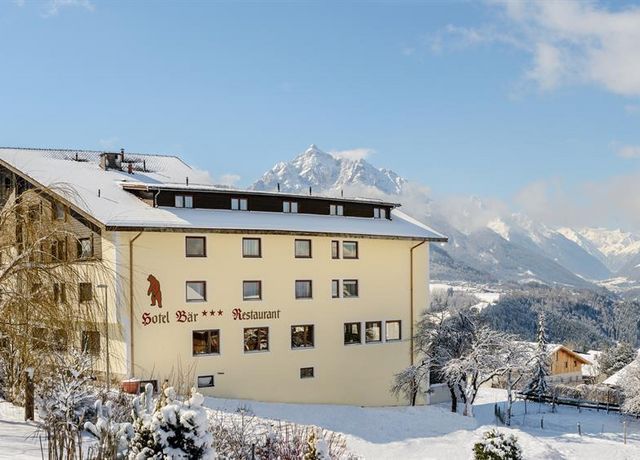 Aussenansicht-Winter.jpg