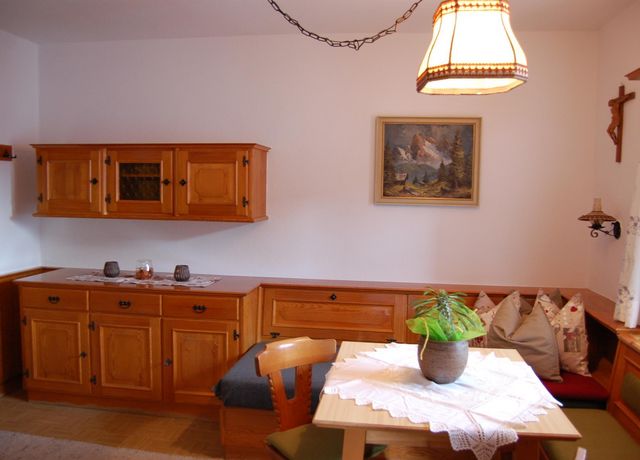 Haus-Achammer-Essbereich.jpg