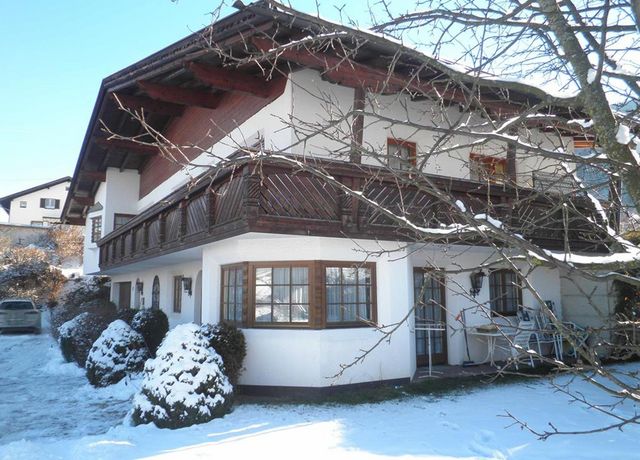 Haus-Fuchsberger-Winter.jpg