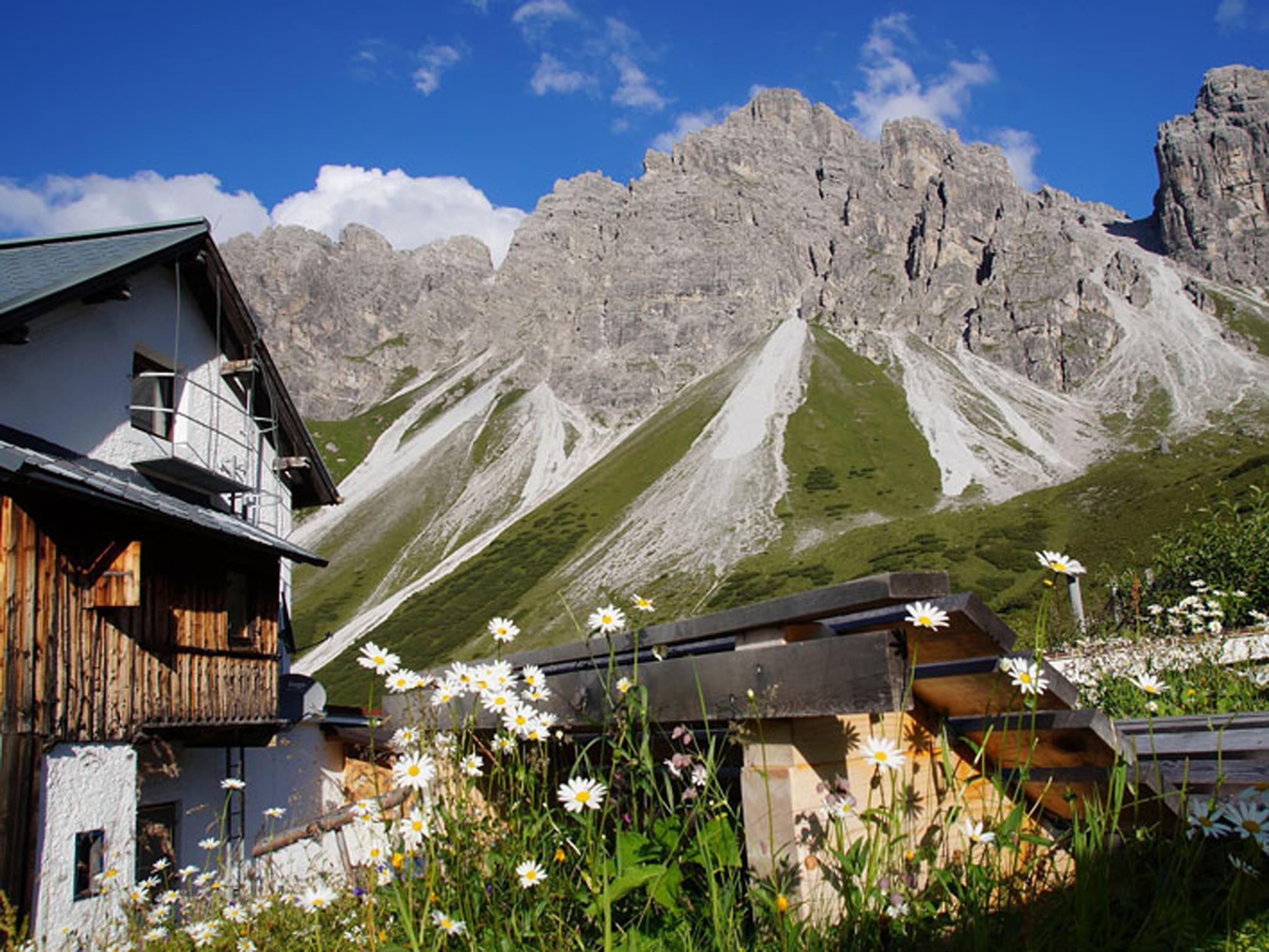 Adolf-Pichler-Hütte