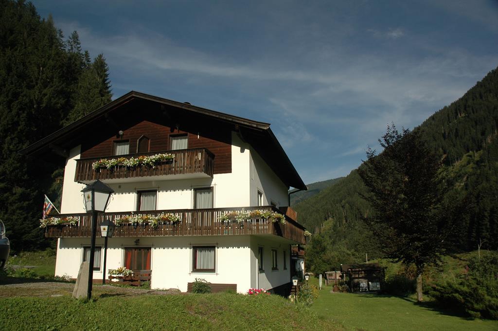 Pension Adlerhorst Sellrain