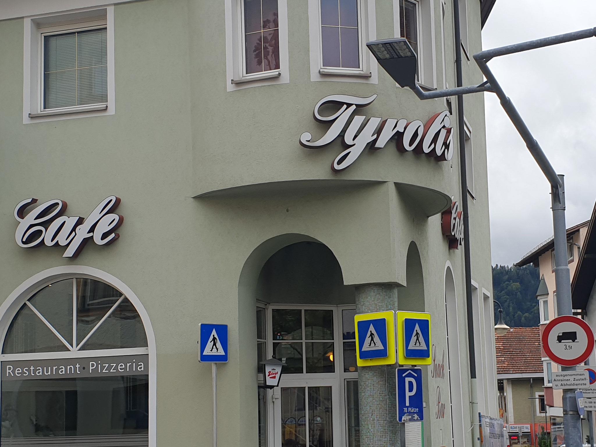 Cafe-Restaurant-Pizzeria Tyrolis